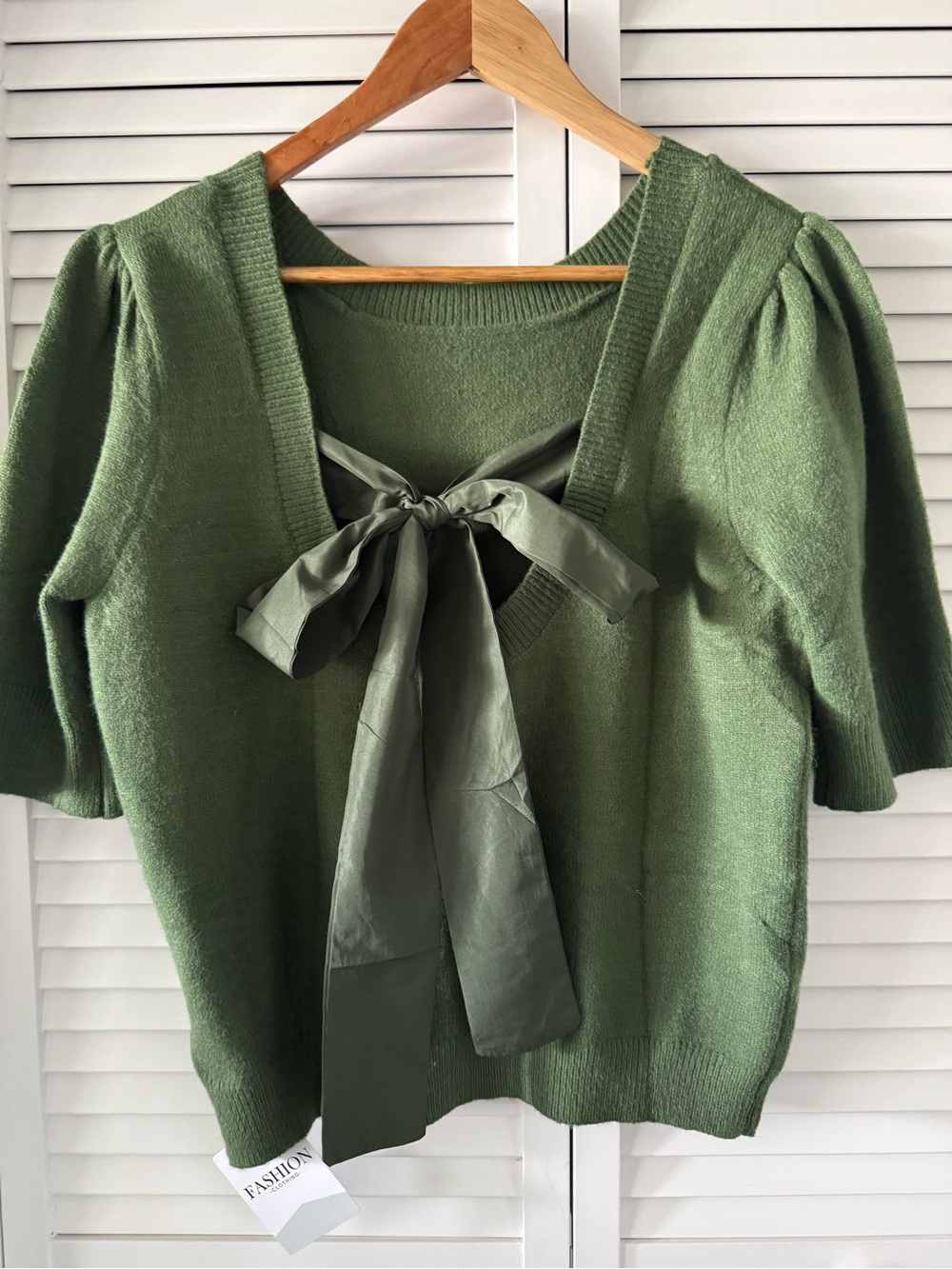 Green Tie-Front Women's Sweater